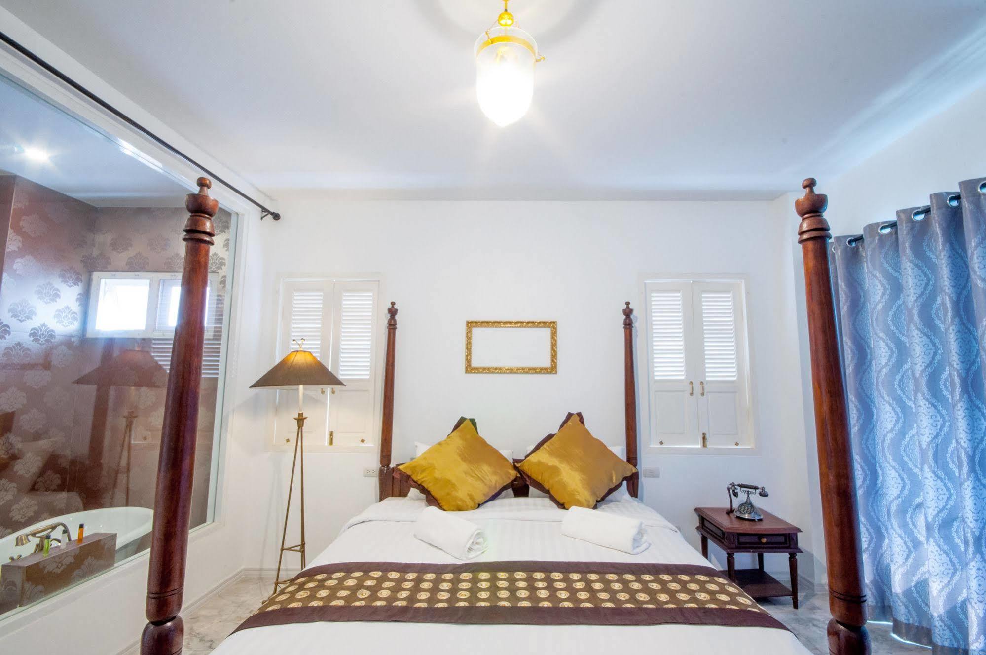 Dharasom' S Colonial House Hotel Bangkok Eksteriør billede